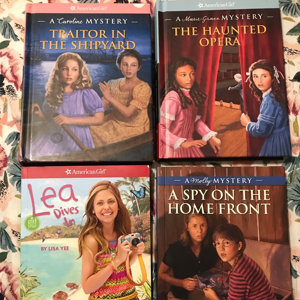 Set of 4 American Girl Chapter Books 9+